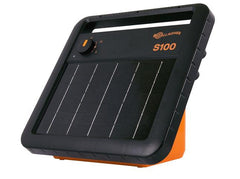 Gallagher S100 Solar Charger with black solar panel